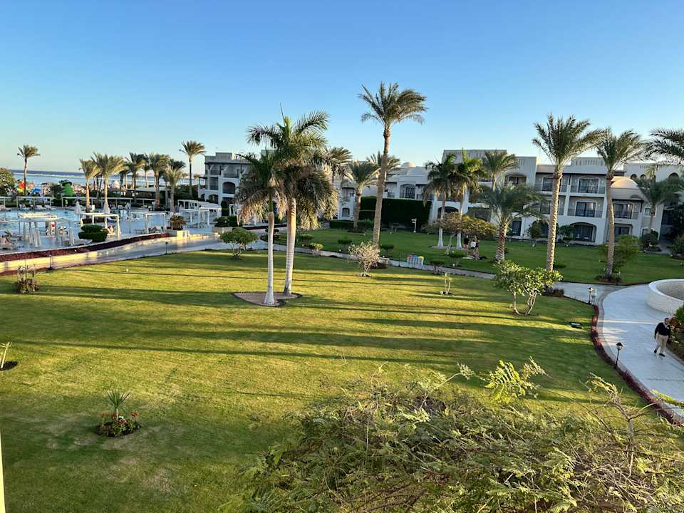 Außenansicht Steigenberger Alcazar