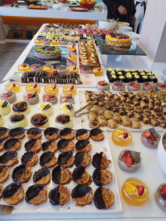 Gastro High Beach Resort