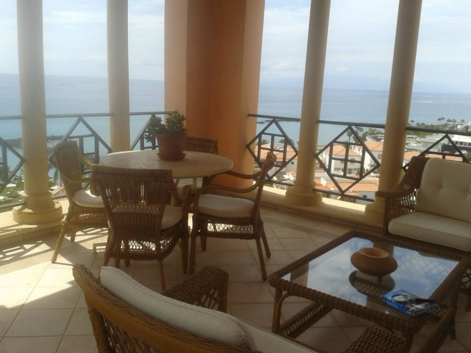 Teil der Zimmerterrasse JOIA El Mirador by Iberostar