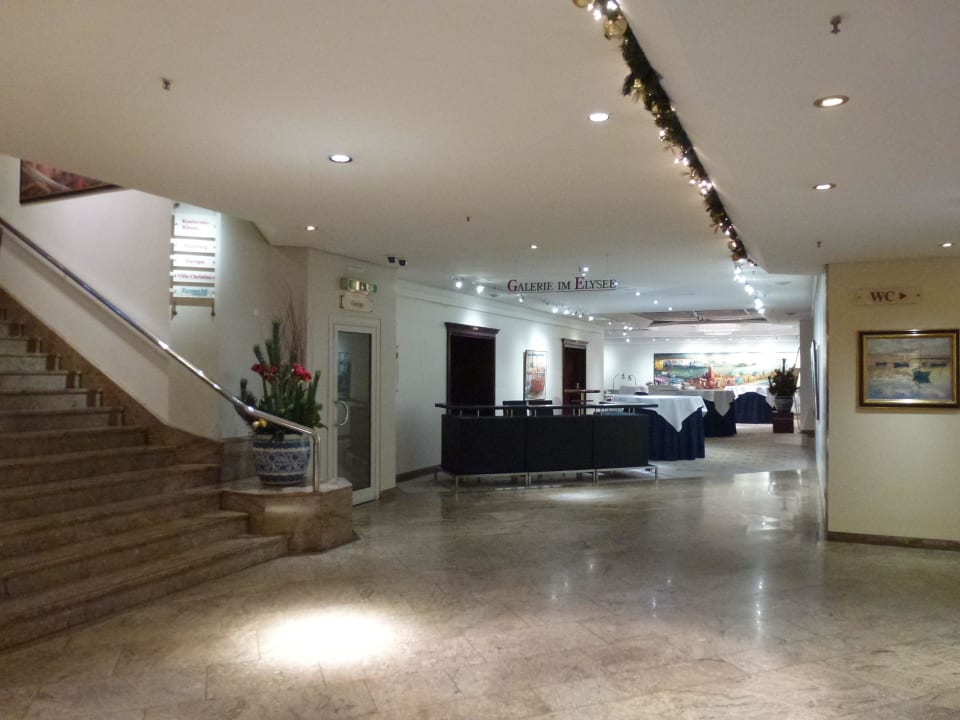 Neben Rezeption Grand Elysée Hamburg