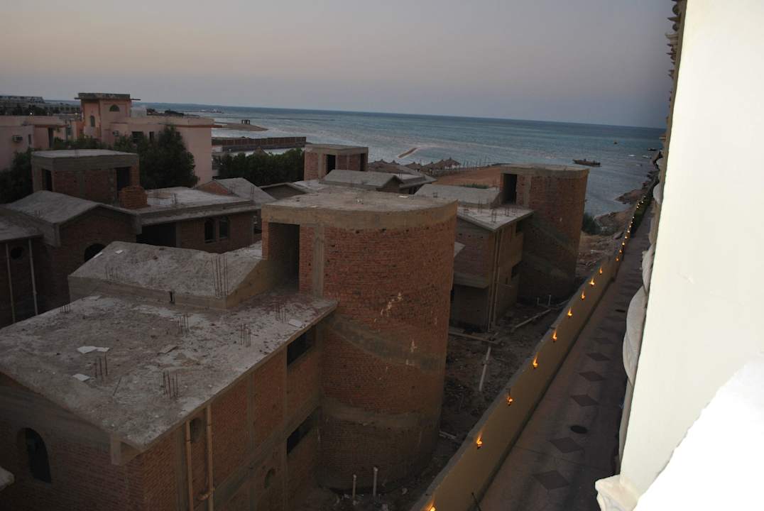 Überall nur Baustelle Riviera Aqua Park Resort