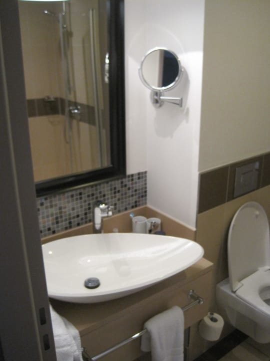 Bad Leonardo Royal Hotel Berlin Alexanderplatz