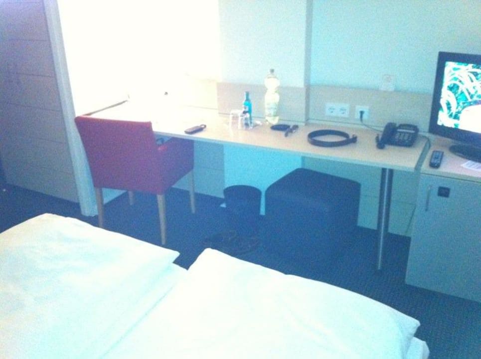Der Schreibtisch Enjoy Hotel am Studio