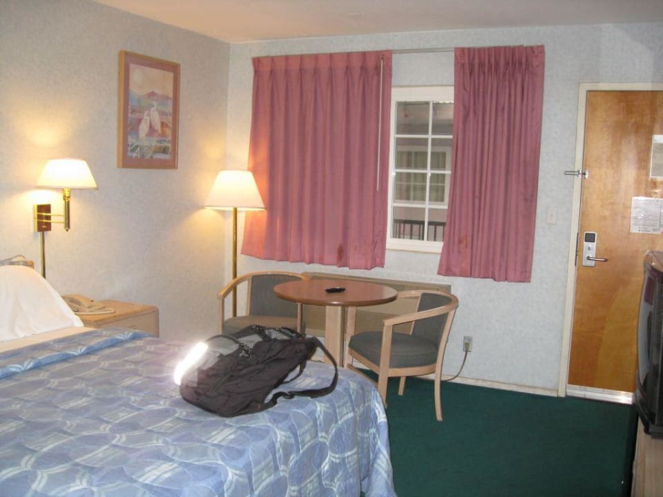 Zimmer Hotel Rodeway Inn Civic Center