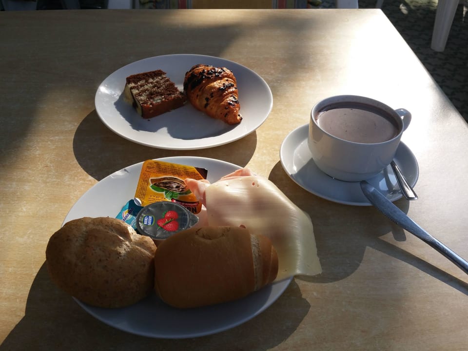 Frühstück Hotel Midi