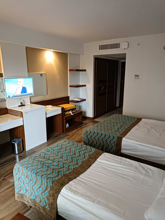 Zimmer Seaden Sea World Resort & Spa