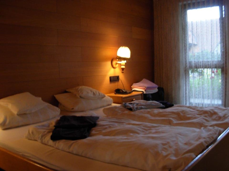 Doppelbett Pension Schwalbe