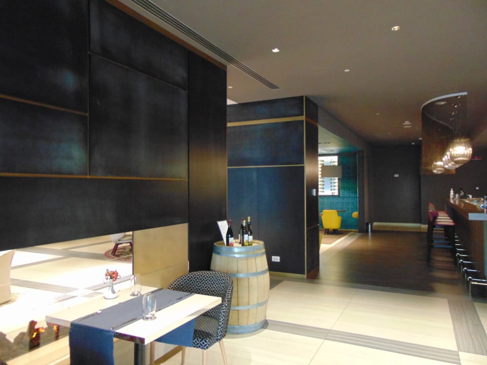 Gastro Mercure Almaty City Center