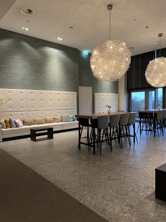 Lobby Van der Valk Hotel Düsseldorf