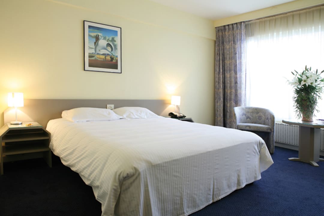 Zimmer Leonardo Hotel Charleroi City Center