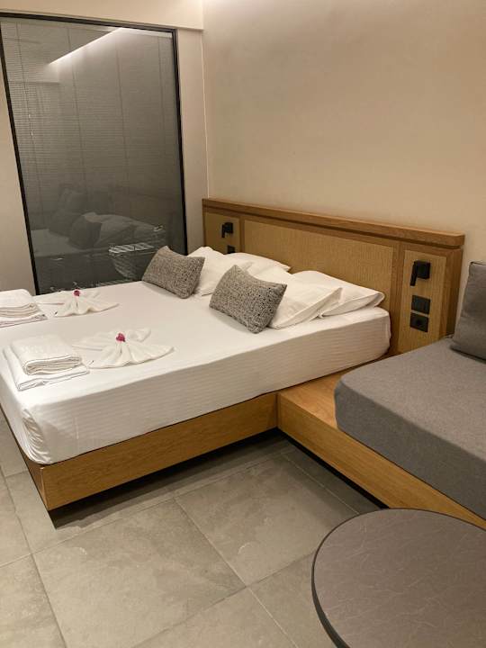 Zimmer Almyrida Residence Boutique
