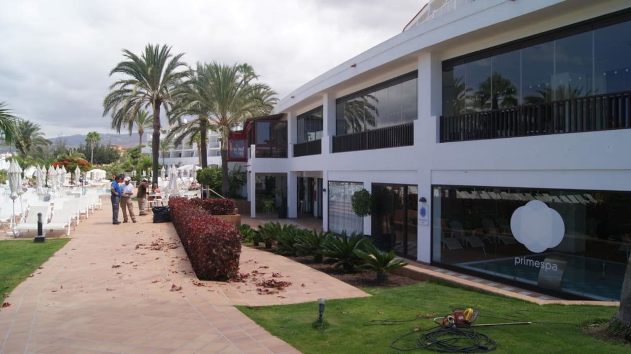 Poolbereich - Weg zum Market Sunprime Atlantic View