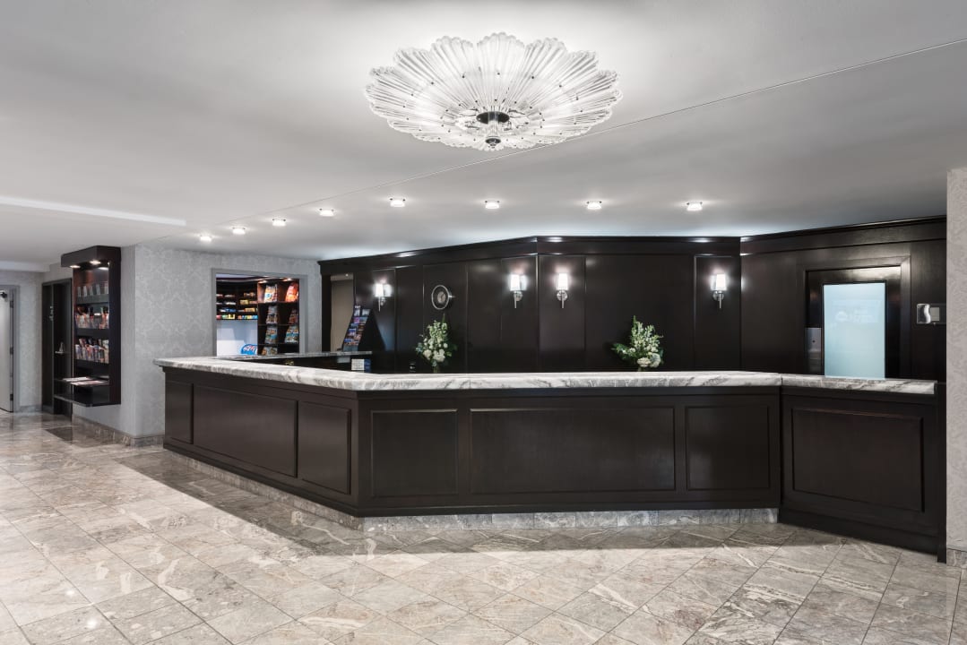 Lobby Best Western Plus Ottawa Downtown Suites