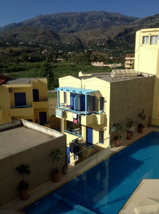 Blick vom Balkon Hotel Corissia Princess