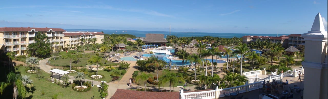 Panoramablick vom Spa-Bereich Iberostar Origin Laguna Azul