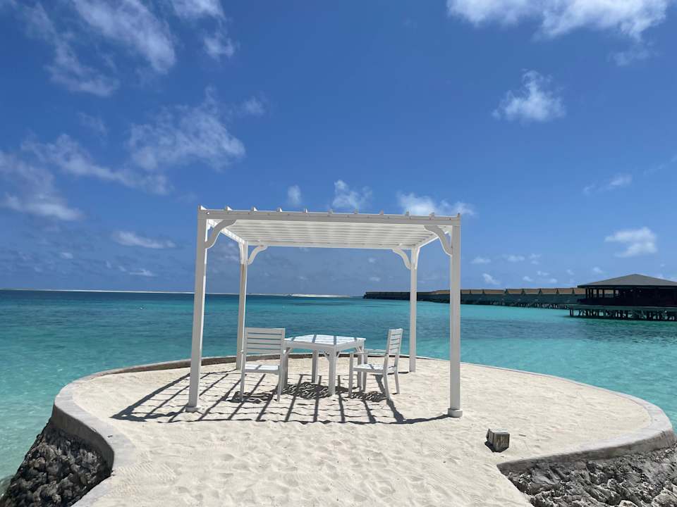 Strand Centara Ras Fushi Resort & Spa Maldives