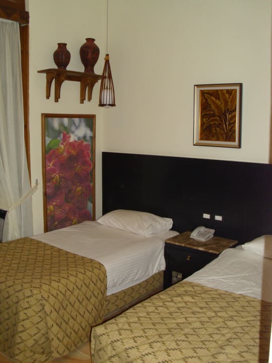 Ehebett im Zimmer (zum selberbauen) Pickalbatros Jungle Aqua Park Resort - Neverland Hurghada