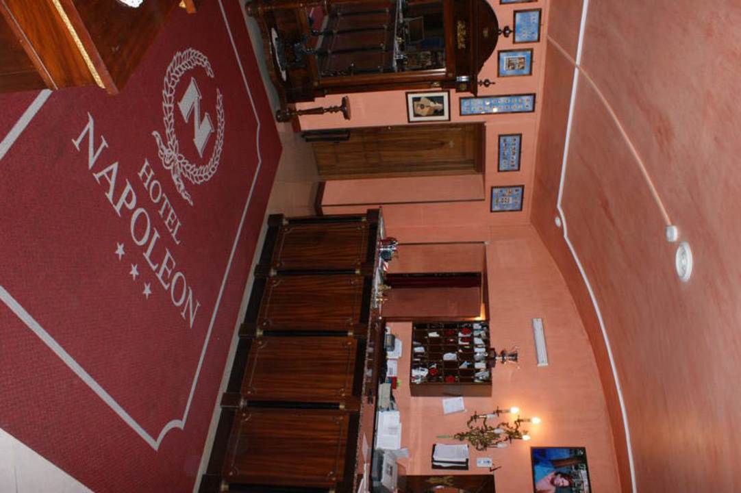 Recepcja Hotel Napoleon