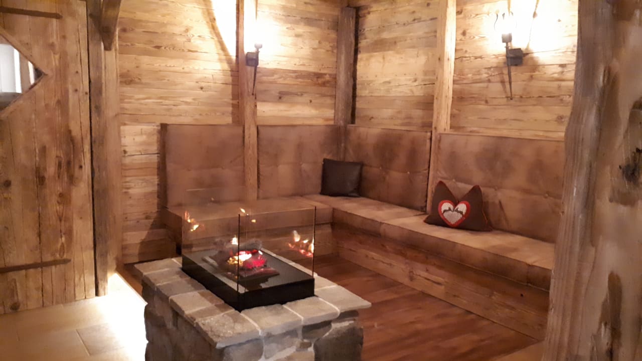 Sport & Freizeit Alm- & Wellnesshotel Alpenhof