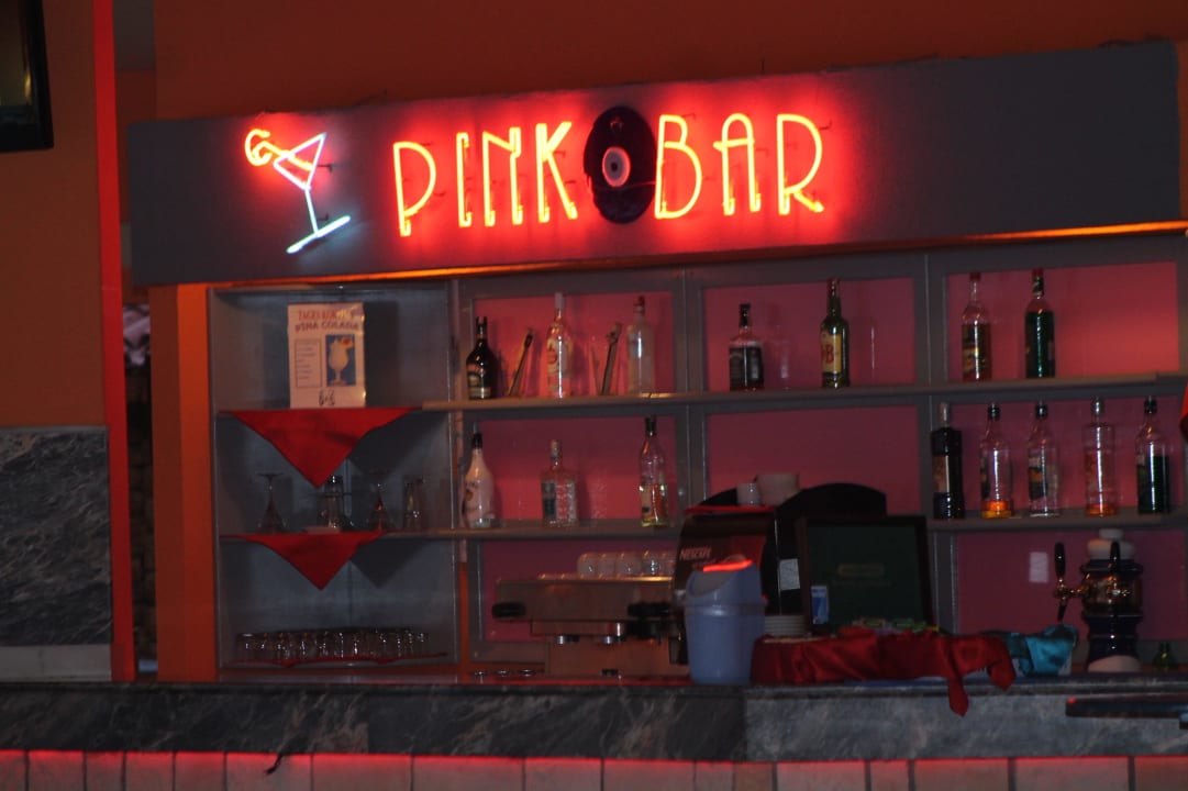 Poolbar Hotel Miramare Beach