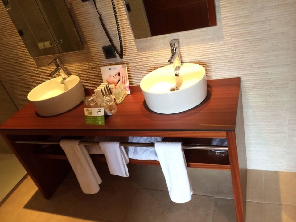 Bad im Zimmer Protur Turo Pins Hotel