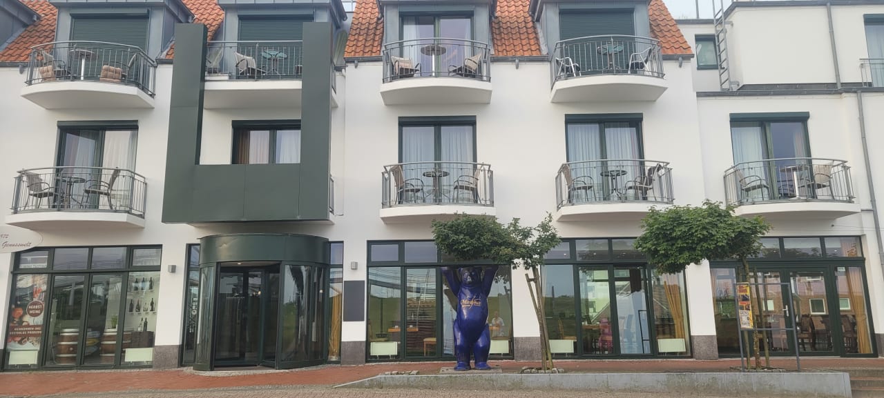 Außenansicht Vier Jahreszeiten Bensersiel