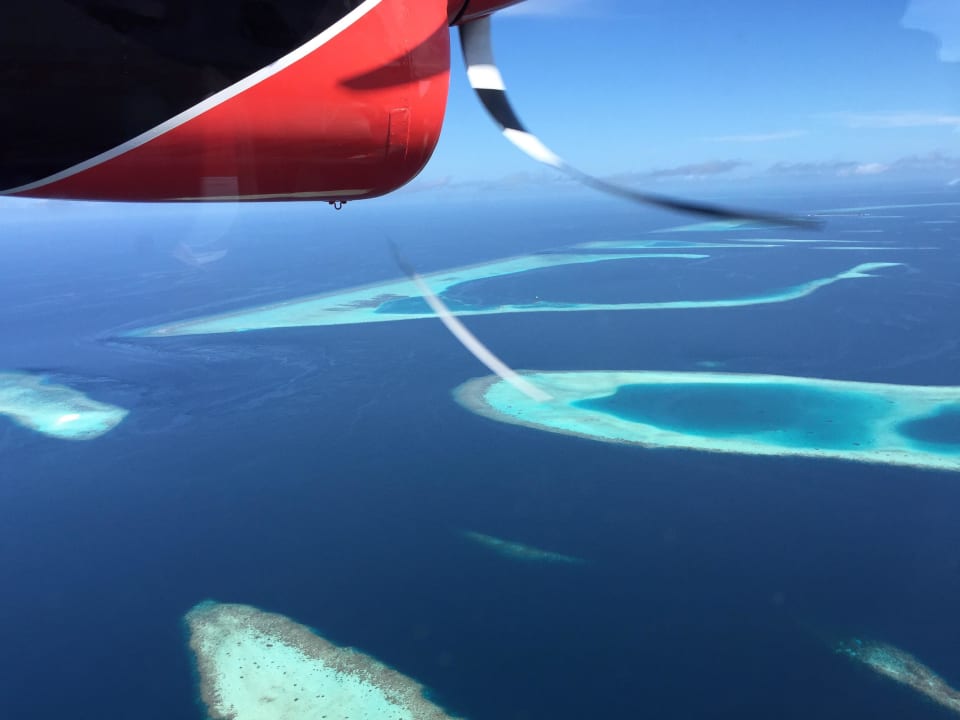 Angaga Wasserflugzeug Angaga Island Resort