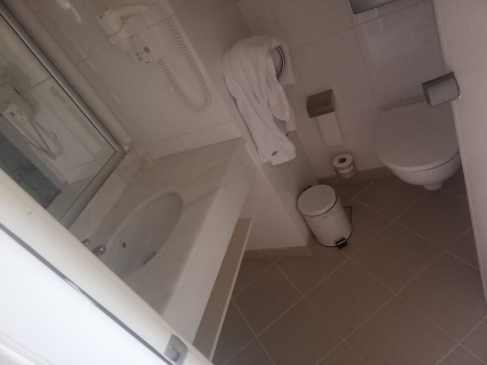 Zimmer Anissa Beach & Village