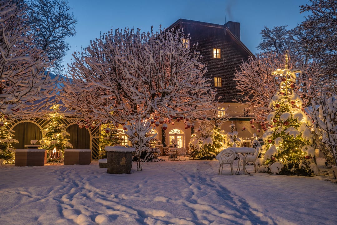 Gartenanlage Der Schlosswirt zu Anif - Biedermeierhotel & Restaurant