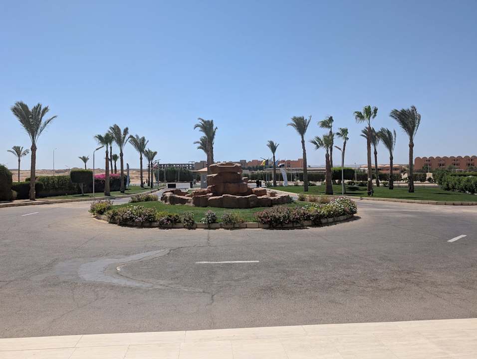 Außenansicht Three Corners Sea Beach Resort