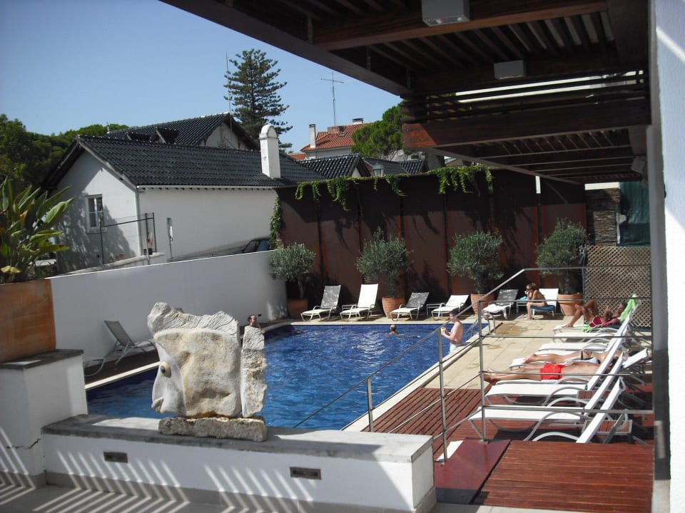 Von der Lounge auf den Poolbereich Hotel Saboia