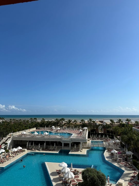 Außenansicht Royal Taj Mahal Hotel