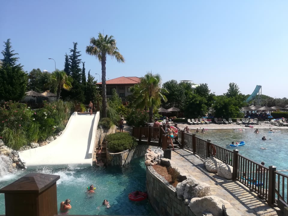 Pool Club Grand Side