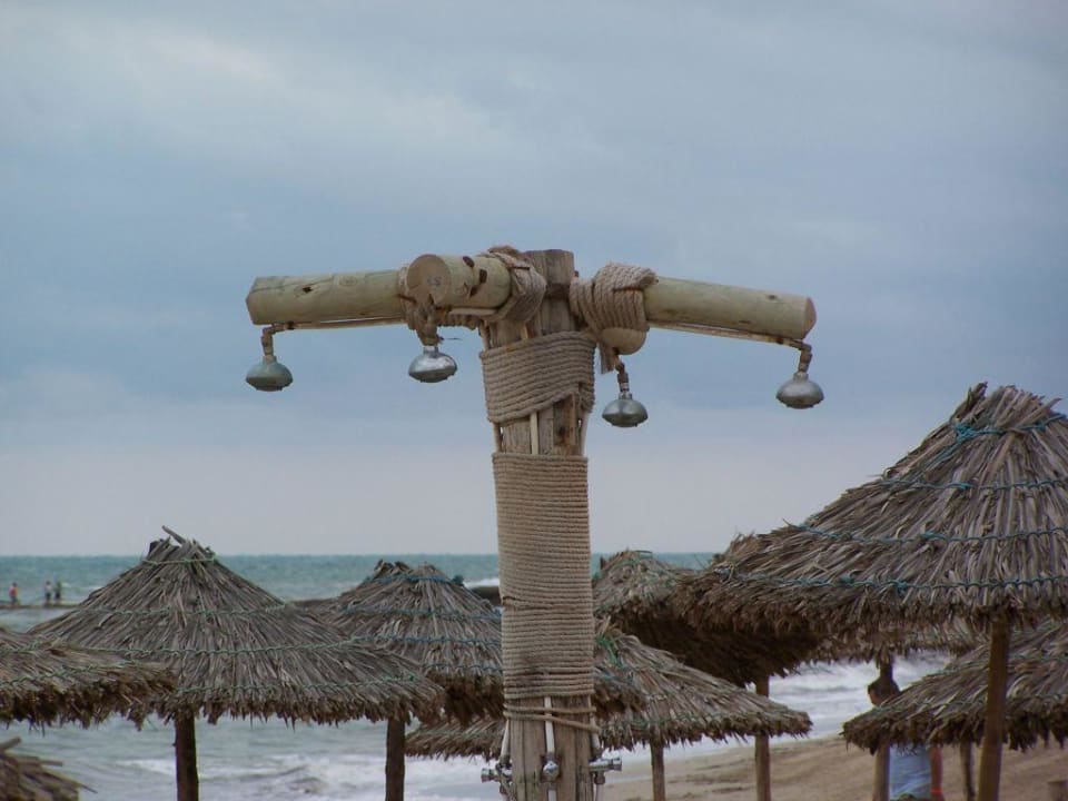 Dusche am Strand Zita Beach Resort