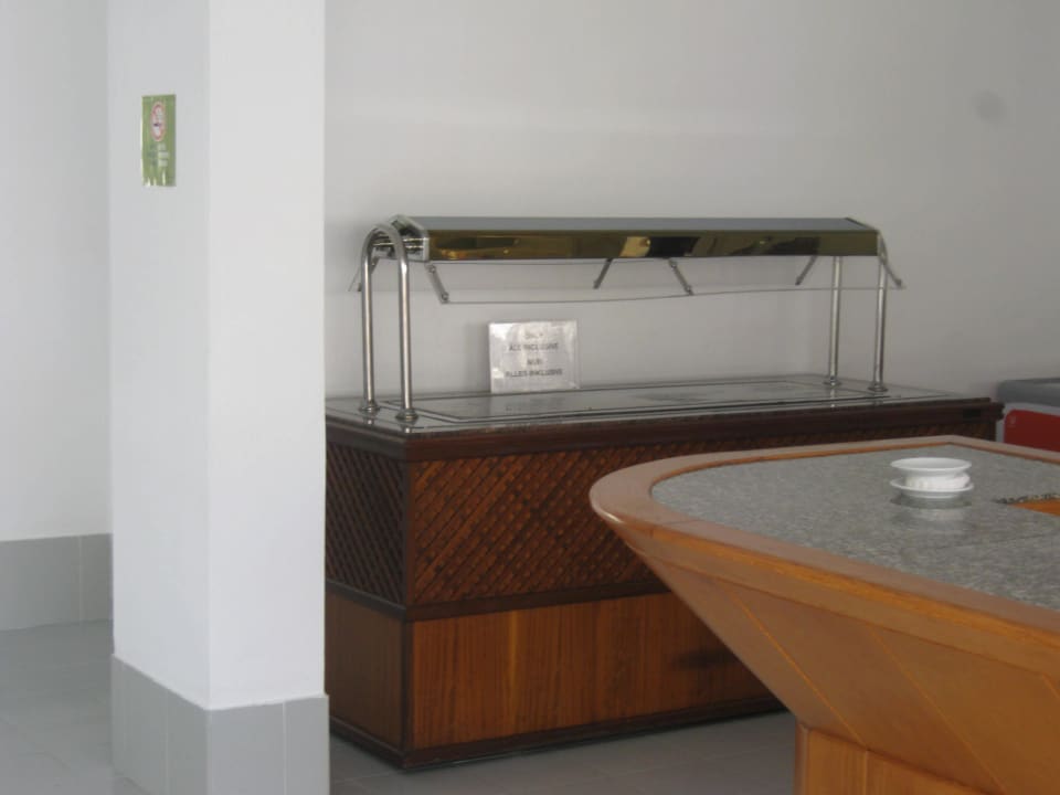 Vor der grossen Tortenschlacht um 15.00 Uhr Hipotels Mediterraneo Club