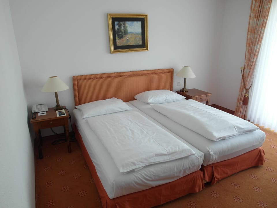 Schlafzimmer Victor's Residenz-Hotel Berlin Mitte
