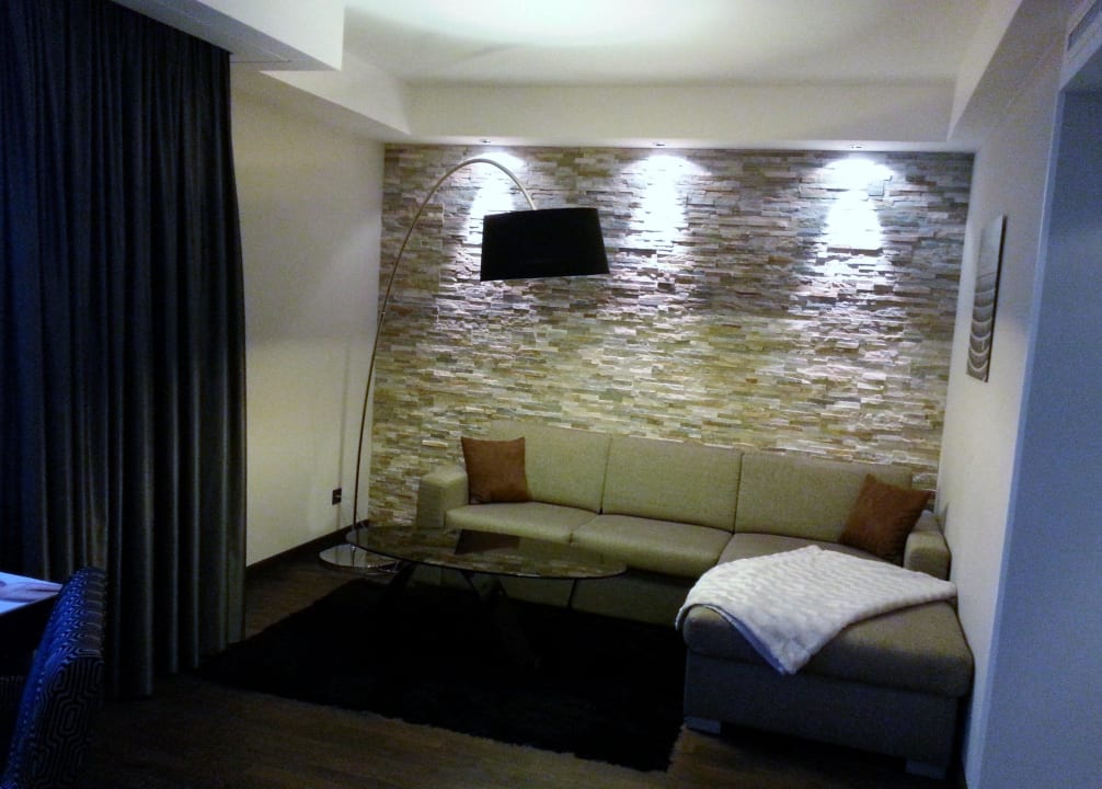 Clubsuite 830 - Blick auf Gedächtsniskirche! Hotel Palace Berlin