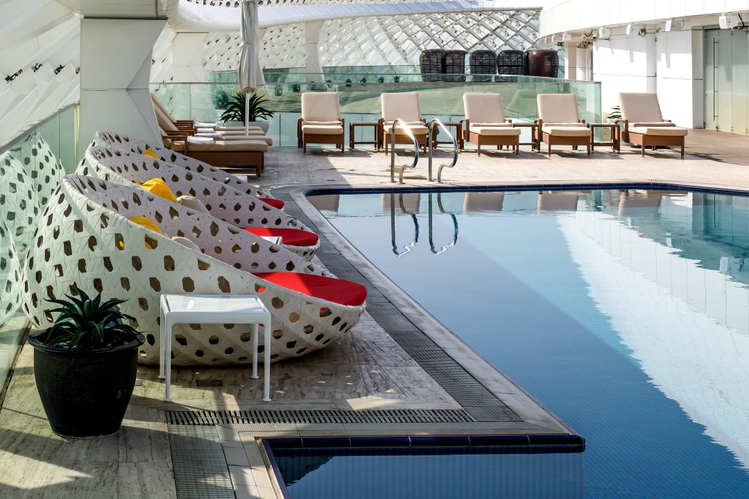 Am Adult-Pool W Abu Dhabi - Yas Island