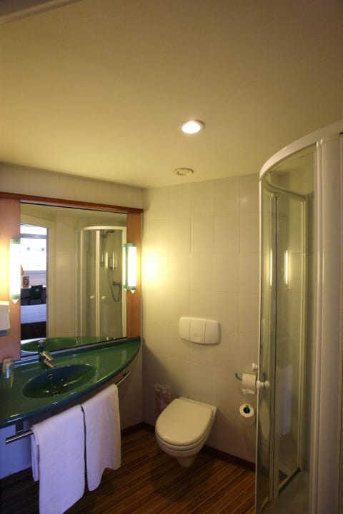 Salle de bains Hotel Ibis Irun