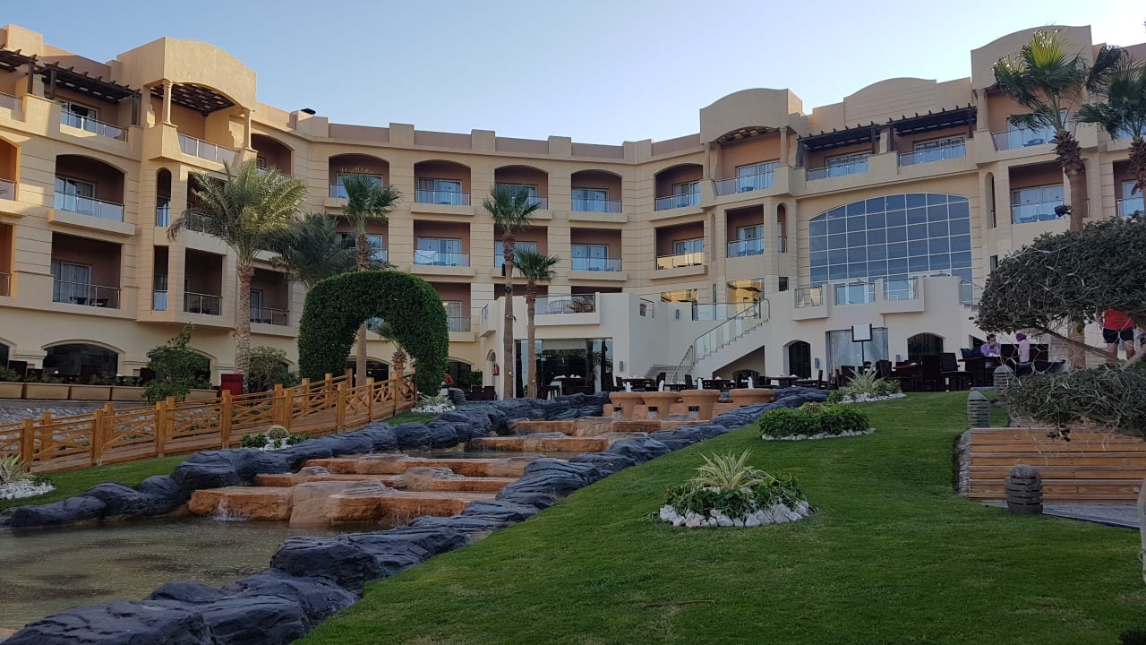 Außenansicht Tropitel Sahl Hasheesh