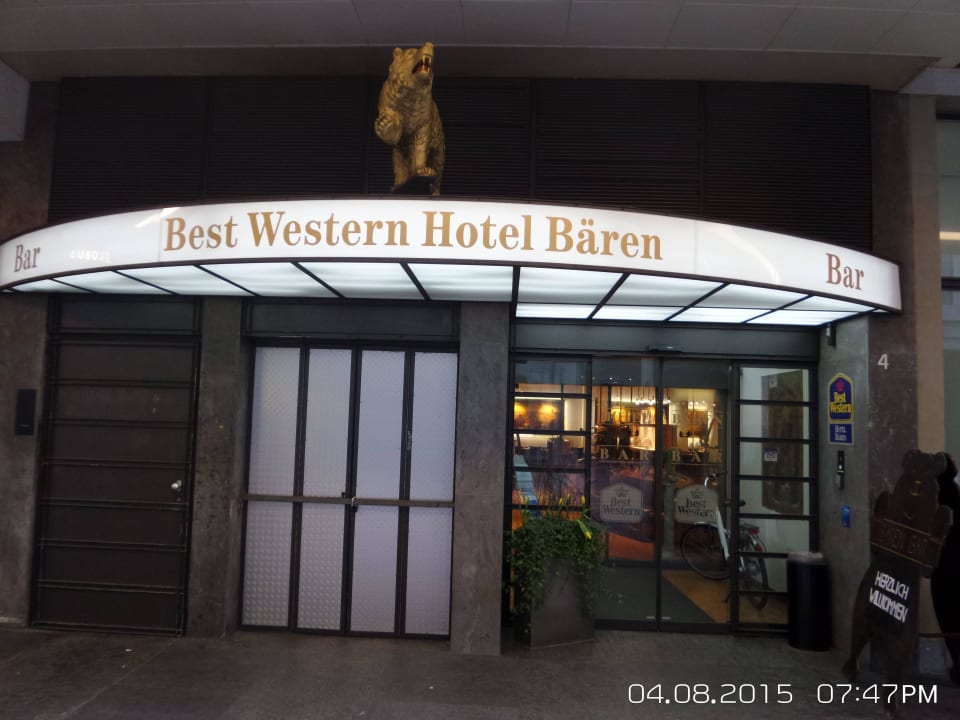 Hotel entrance Best Western Plus Hotel Bern