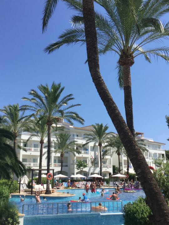 Pool Prinsotel La Dorada