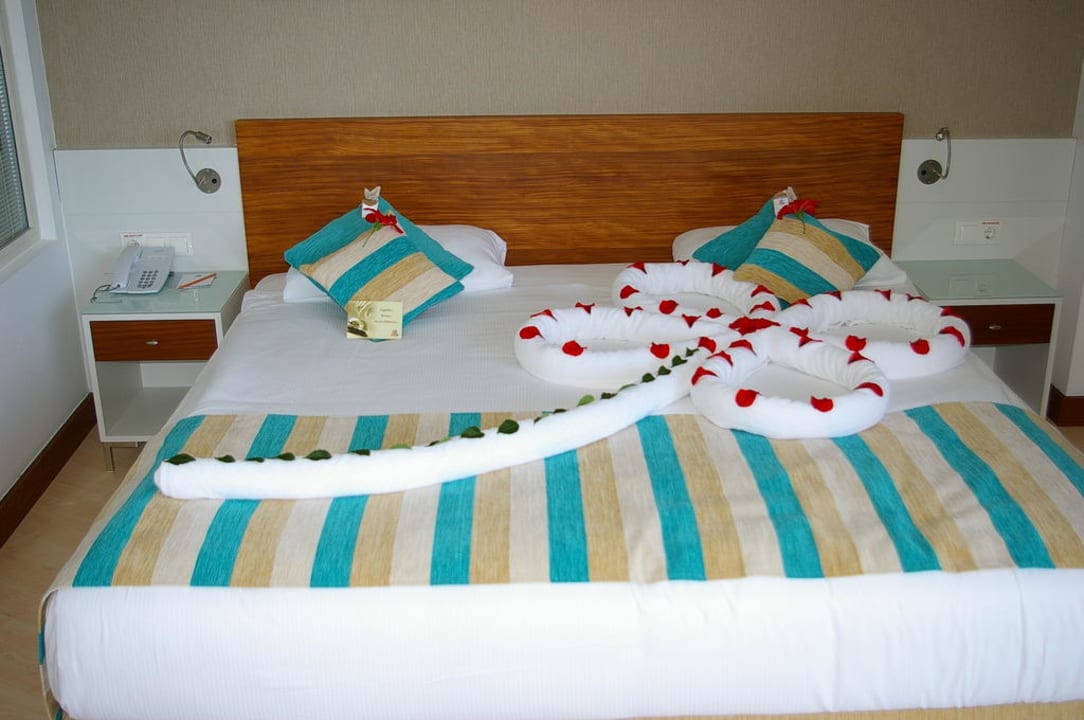 Unser Zimmer bei der Ankunft Sunis Evren Beach Resort Hotel & Spa