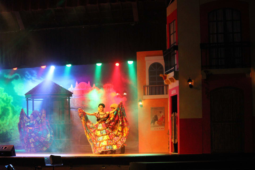 Abendshow Grand Sirenis Riviera Maya Resort & Spa