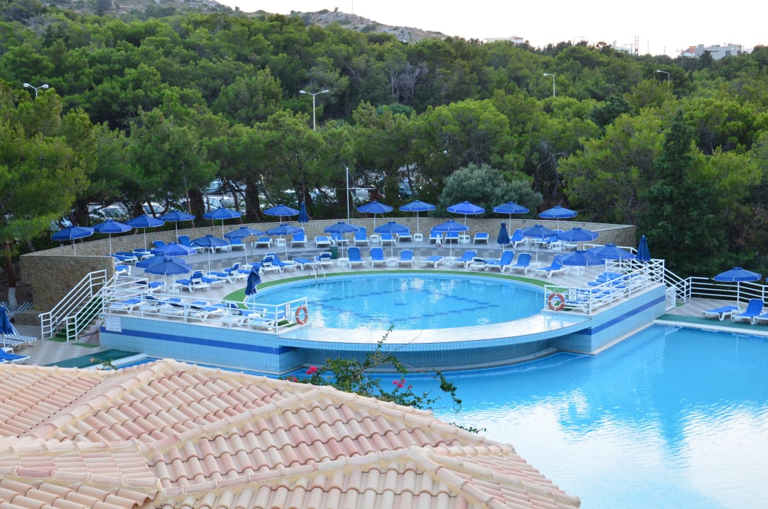 Wunderschöner Pool, sehr sauber! Hotel Kalithea Mare Palace