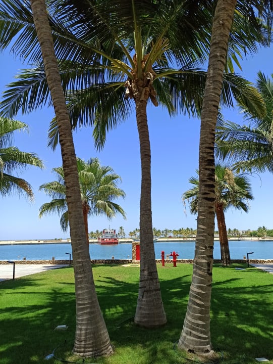 Gartenanlage Fanar Hotel & Residences Salalah Beach