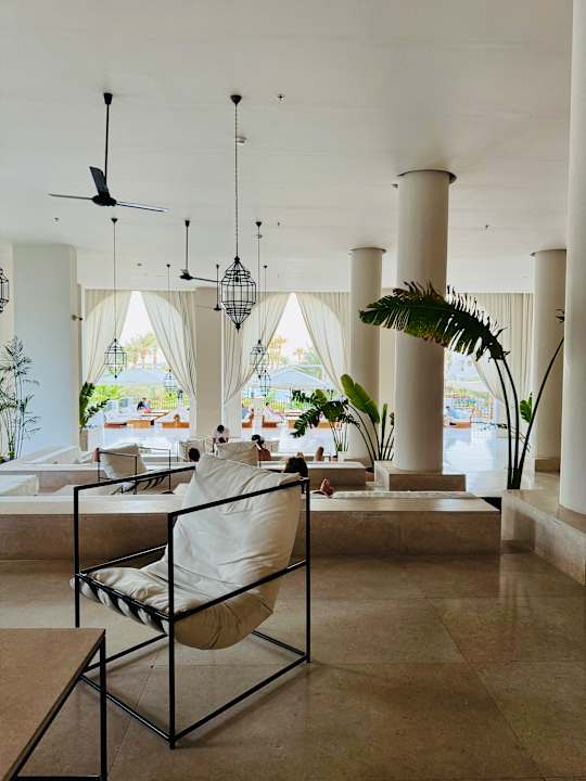 Zimmer Serry Beach Resort