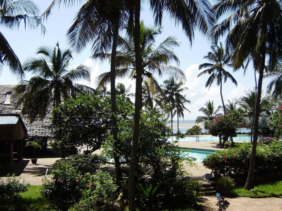 Ogród i ocena Reef Hotel Mombasa