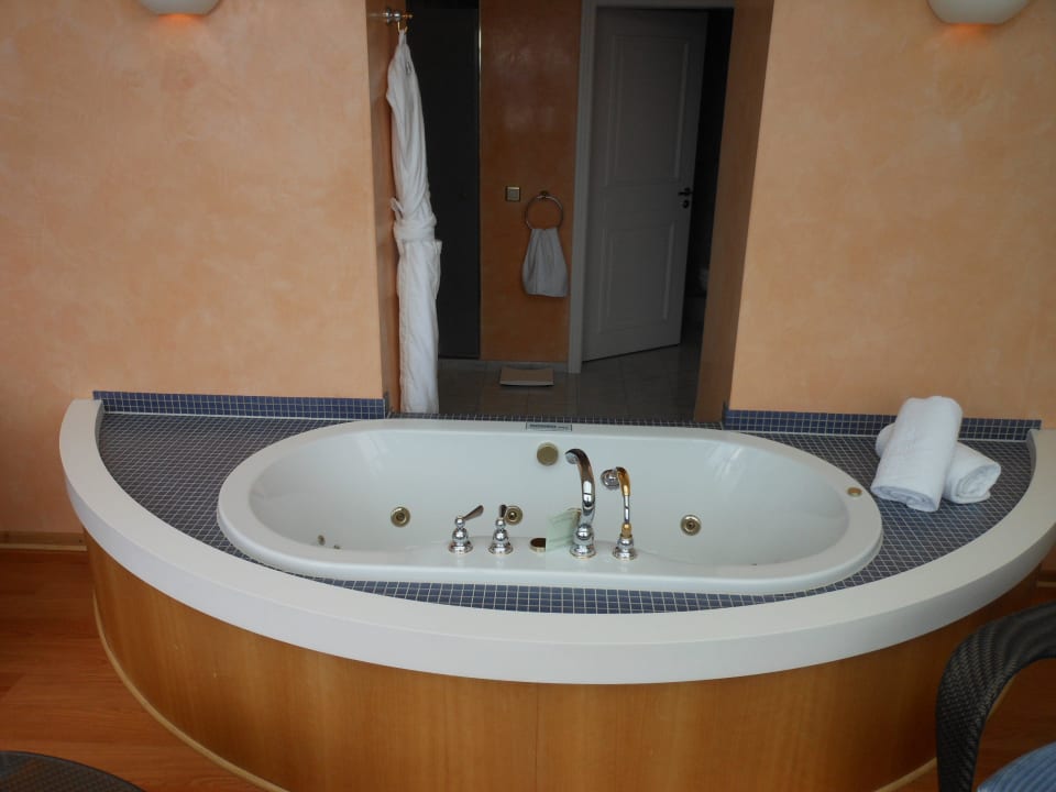 Präsidentensuite - Whirlpool Le Mirador Resort & Spa