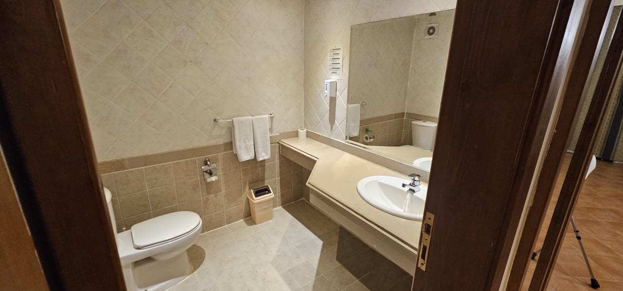 Zimmer Bliss Nada Beach Resort